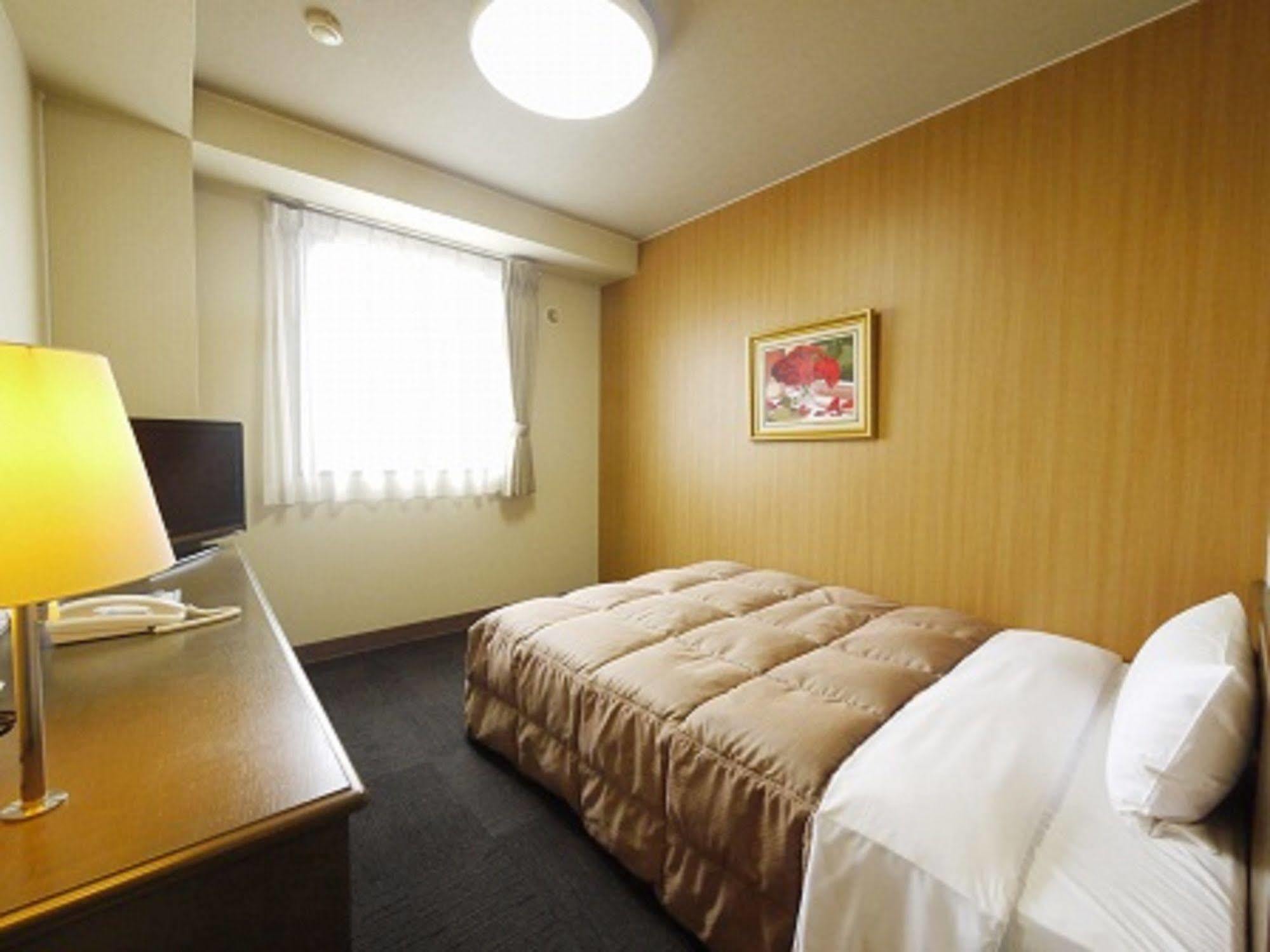 Hotel Route-Inn Komoro Esterno foto
